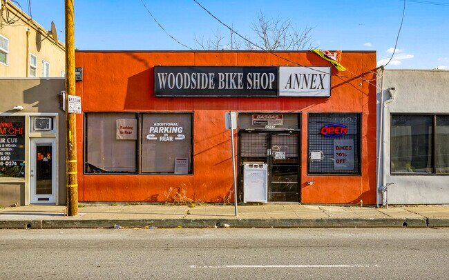 Plus de détails pour 2751 El Camino Real, Redwood City, CA - Commerce de détail à vendre