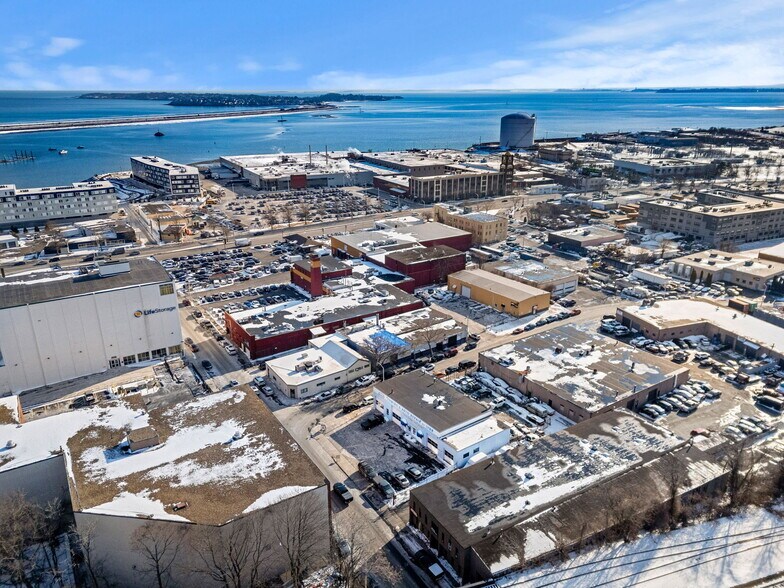 135 Pleasant St, Lynn, MA à vendre - Aérien - Image 3 de 20
