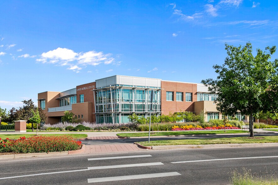 8101 E Lowry Blvd, Denver, CO à louer - Photo du bâtiment - Image 2 de 12