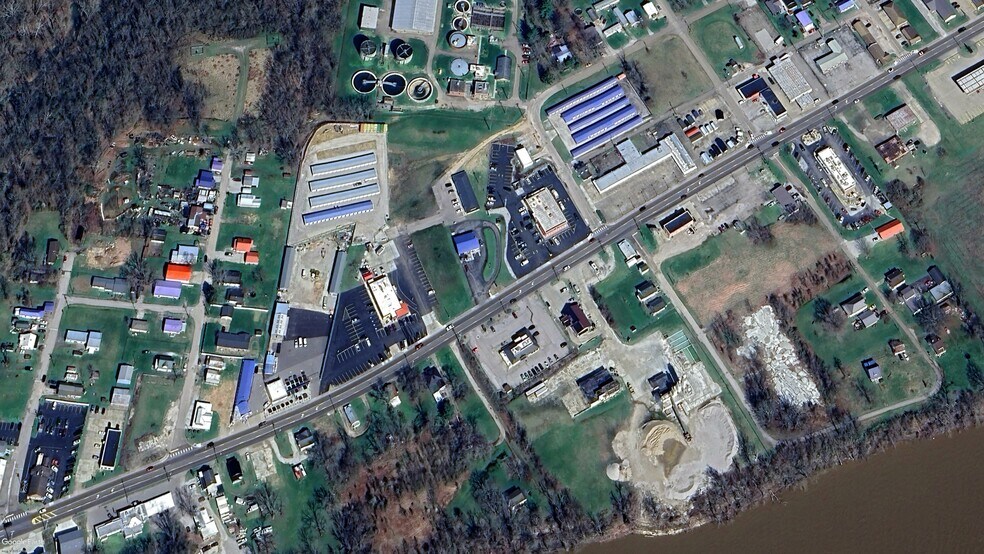 1530 Eastern Ave, Gallipolis, OH à vendre - Photo du bâtiment - Image 3 de 5