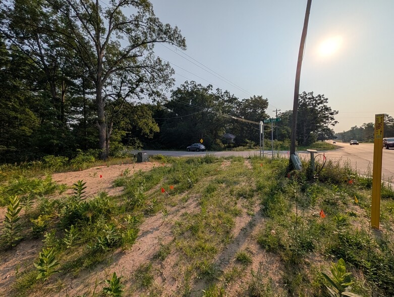 9200 US-31 S, Interlochen, MI for sale - Building Photo - Image 2 of 15