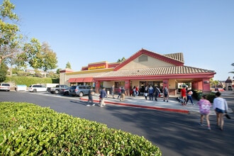 427-499 College Blvd, Oceanside, CA for lease Interior Photo- Image 1 of 1