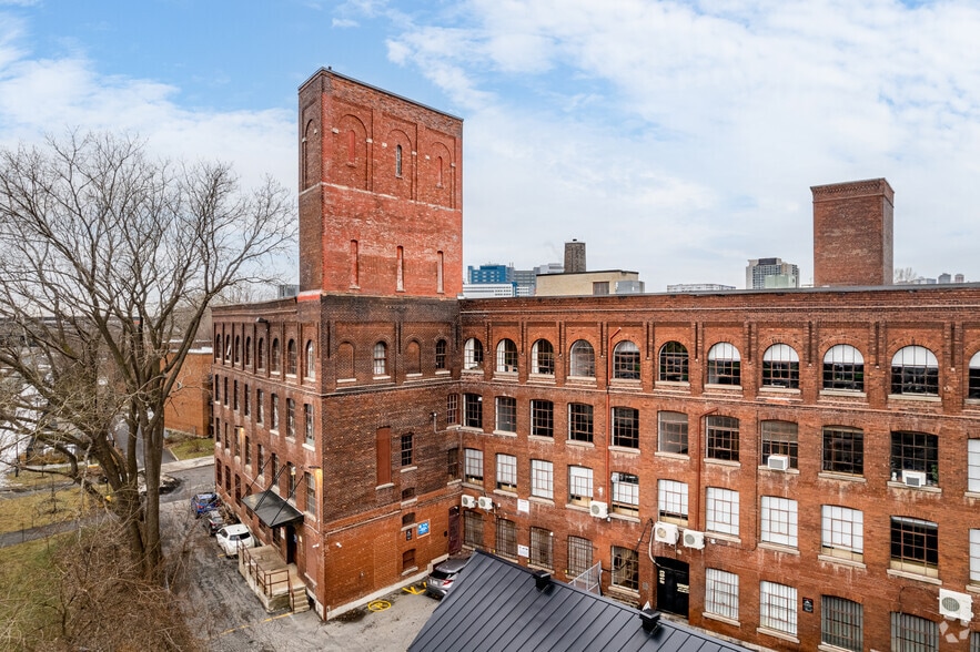 630-644 Rue De Courcelle, Montréal, QC for lease - Building Photo - Image 3 of 12
