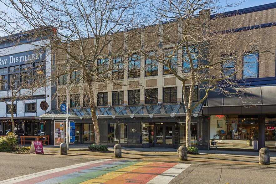 1315 Cornwall Ave, Bellingham, WA à louer - Photo du bâtiment - Image 1 de 11