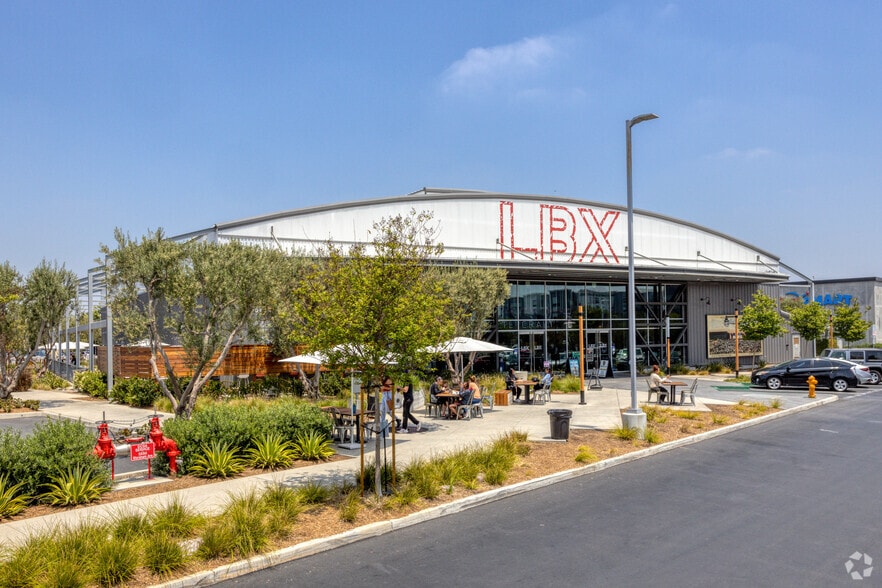 4150 McGowen St, Long Beach, CA for lease - Primary Photo - Image 1 of 6