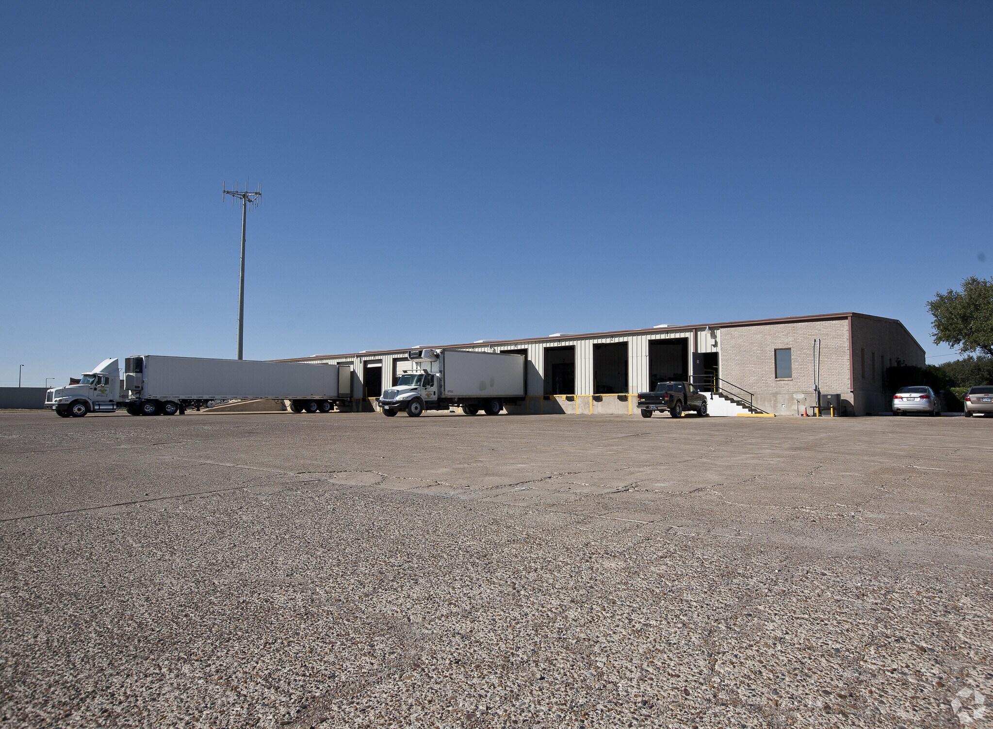 2700 W Canton Rd, Edinburg, TX for lease Primary Photo- Image 1 of 38