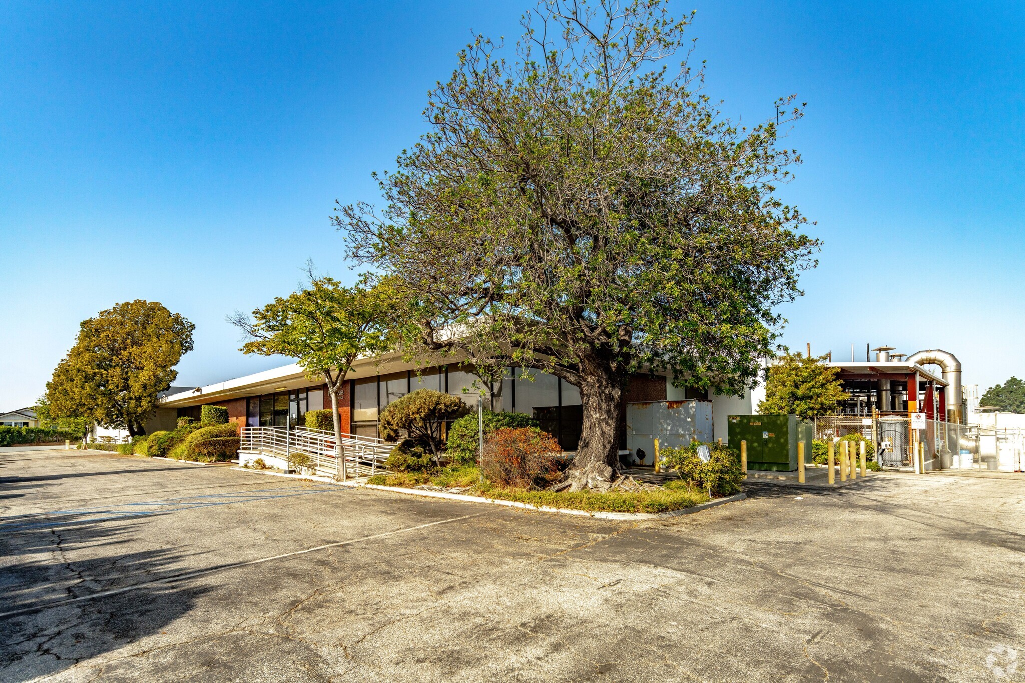 2727 Maricopa St, Torrance, CA for sale Primary Photo- Image 1 of 6