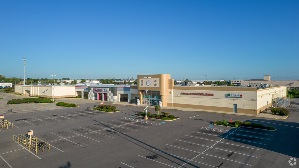 4030-4050 W Broad St, Columbus, OH for sale - Building Photo - Image 1 of 1