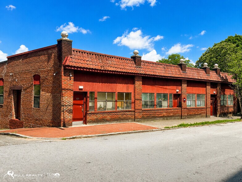 530 NE Parkway Dr, Atlanta, GA à vendre - Photo du bâtiment - Image 3 de 15
