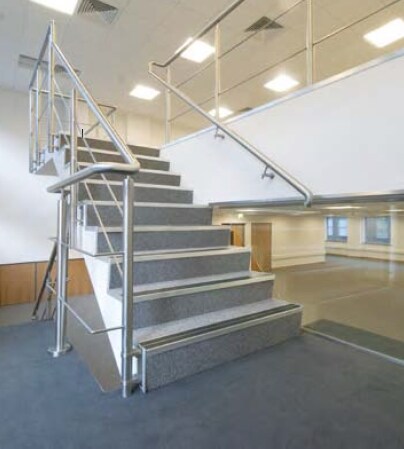 93-94 Queens Rd, Brighton à louer - Hall d’entrée - Image 3 de 9