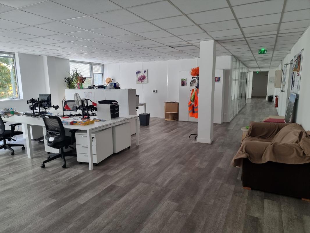 87 Avenue Du Général De Gaulle, Créteil for lease Interior Photo- Image 1 of 10
