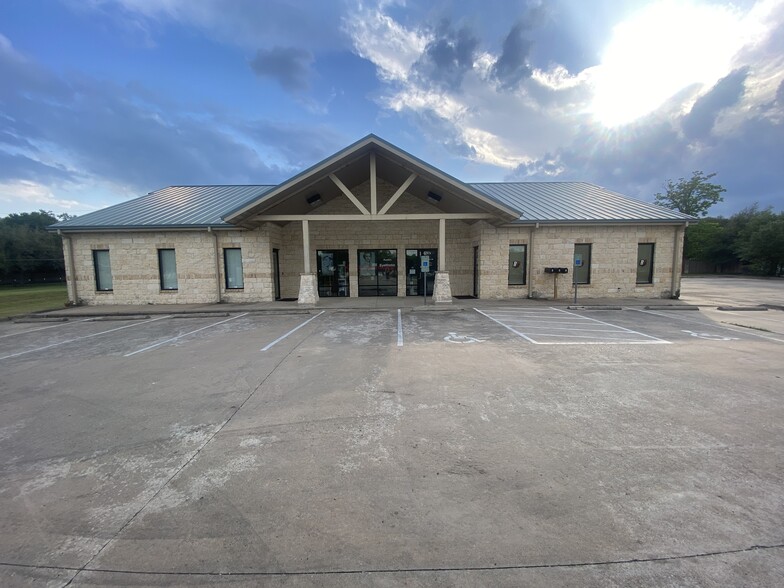 7225 W Highway 71, Austin, TX à vendre - Photo du bâtiment - Image 1 de 1