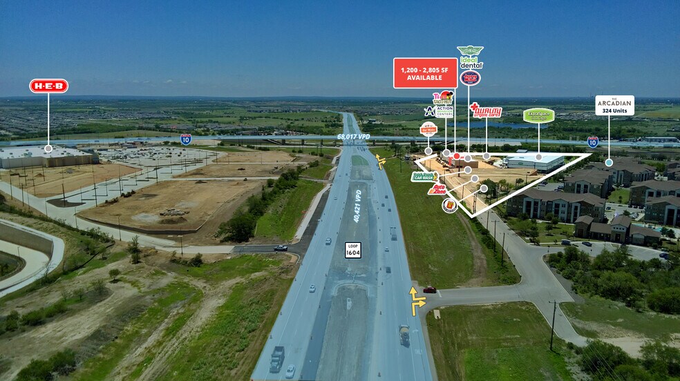 1604 E at IH-10 E, Converse, TX à louer - Photo du bâtiment - Image 3 de 6
