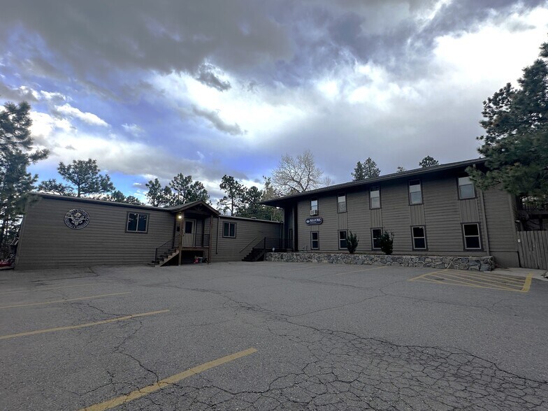 30596 Bryant Dr, Evergreen, CO for sale - Primary Photo - Image 1 of 6