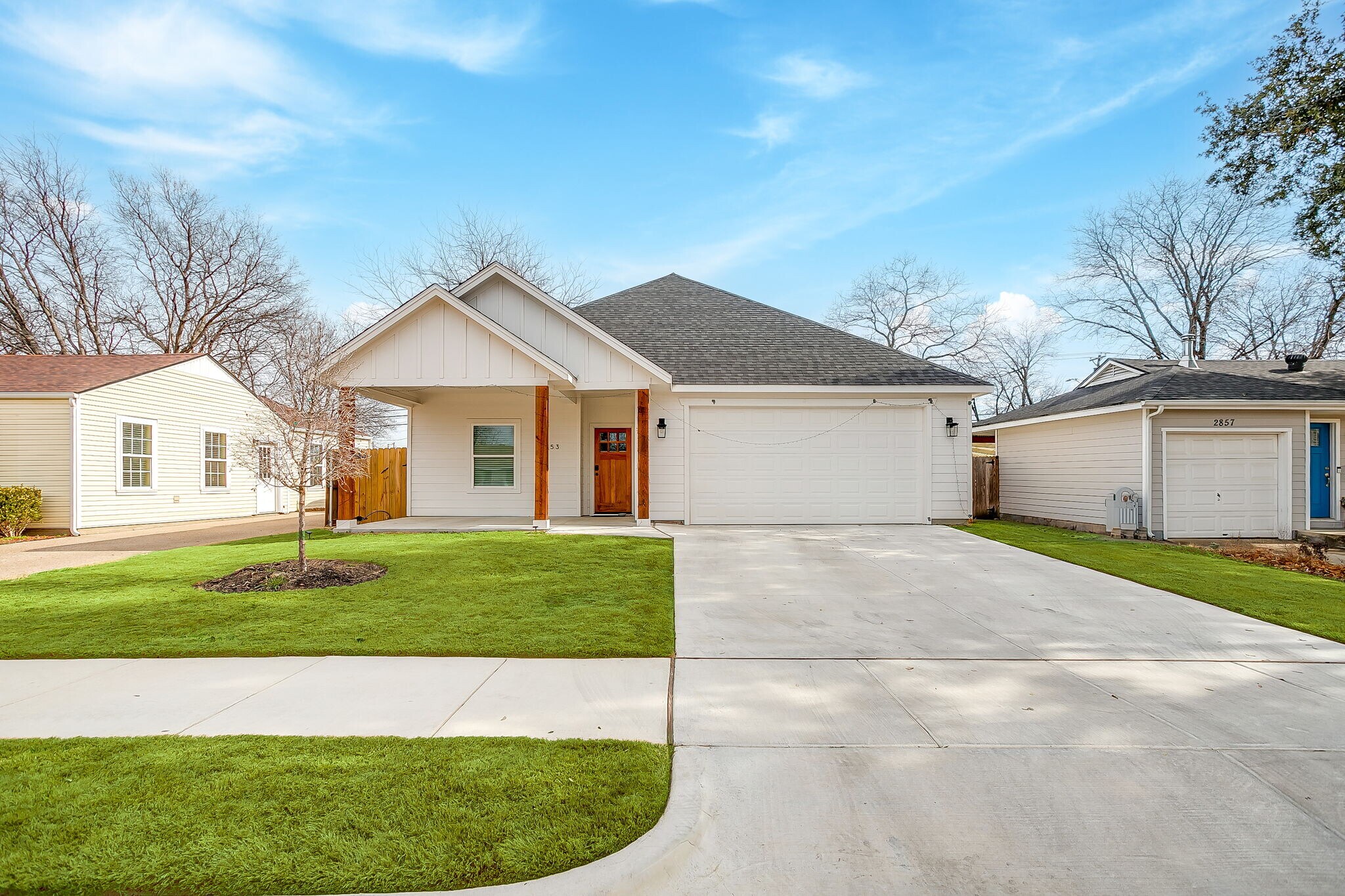 2853 South Hills Ave, Fort Worth, TX for sale Primary Photo- Image 1 of 2