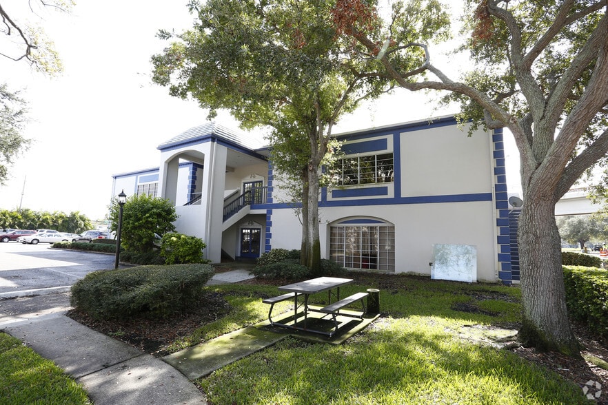 6827 1st Ave S, Saint Petersburg, FL for sale - Building Photo - Image 3 of 10