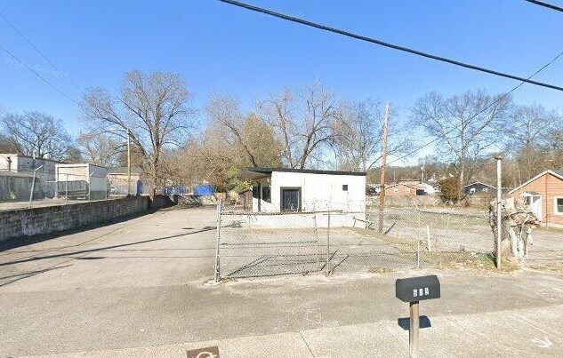 615 Douglas Ave, Nashville, TN for sale Primary Photo- Image 1 of 3