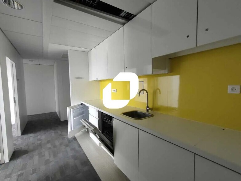 Bureau dans Vélizy-Villacoublay à louer - Photo intérieure - Image 1 de 5