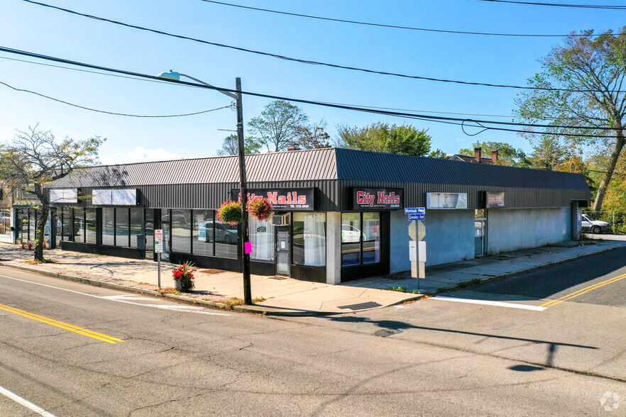 195-199 W Main St, Sayville, NY à vendre - Photo principale - Image 1 de 1