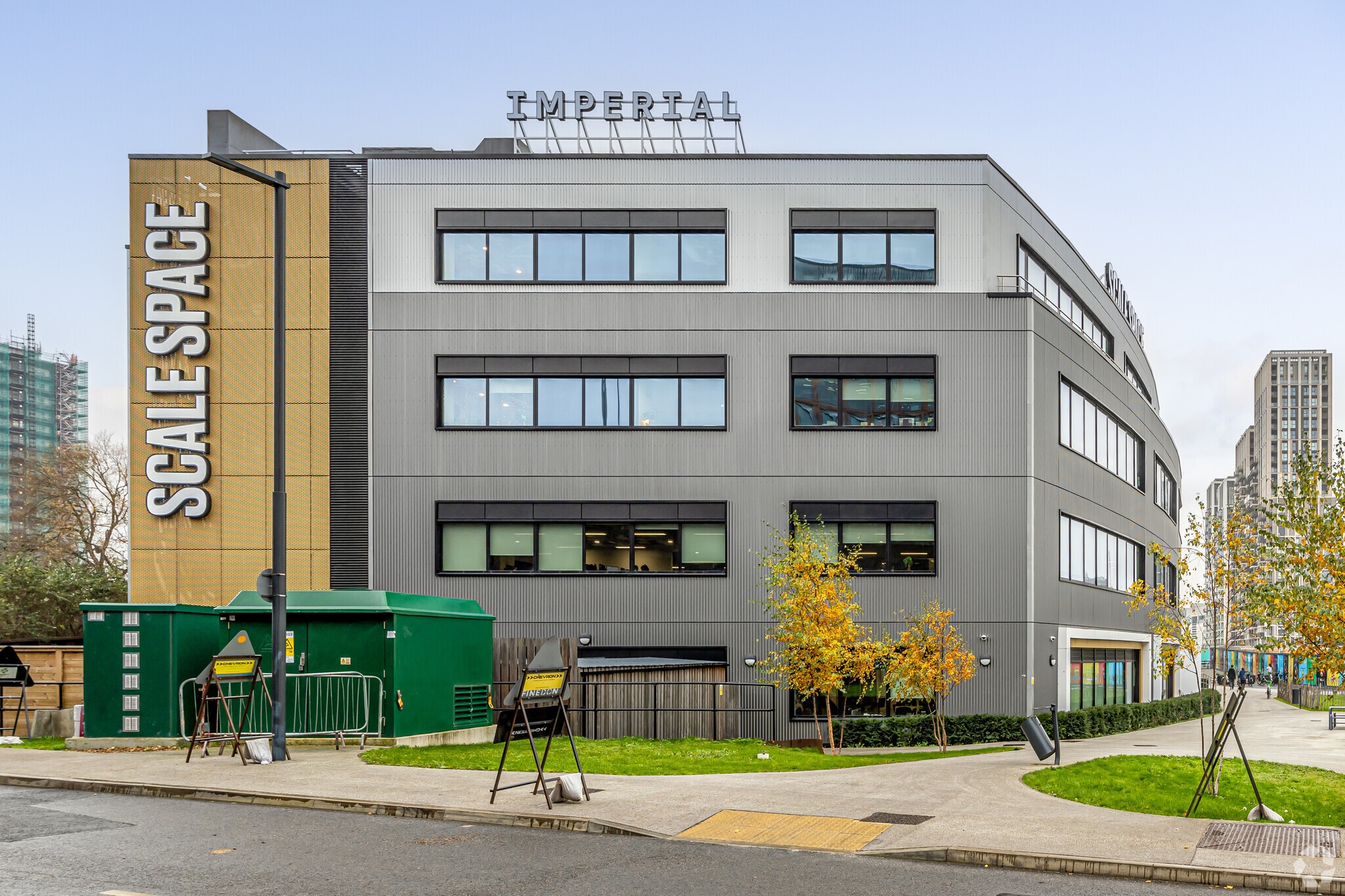 58 Wood Ln, London for lease Primary Photo- Image 1 of 5