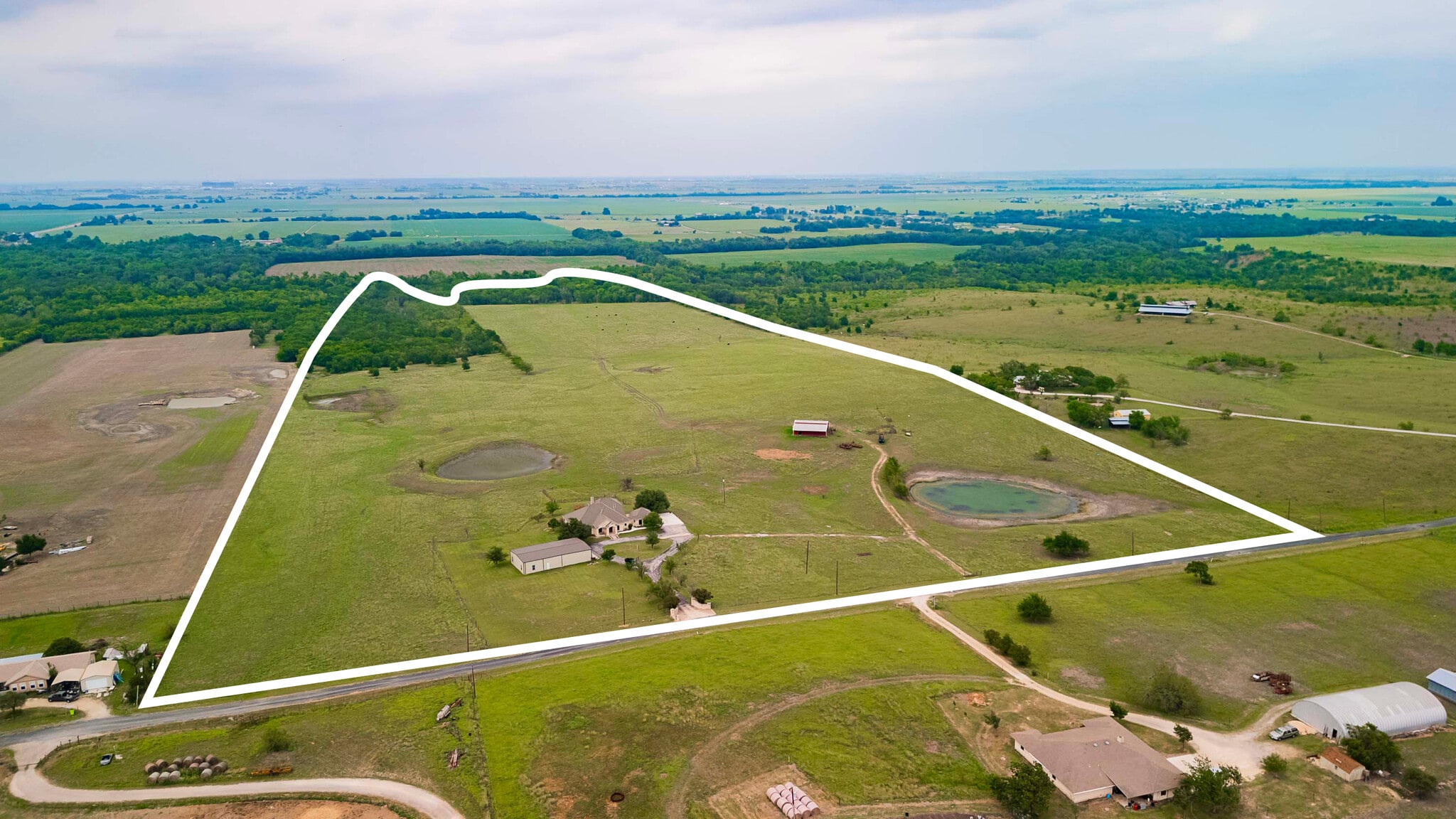 Janka Properties portfolio of 2 properties for sale on LoopNet.ca Primary Photo- Image 1 of 3