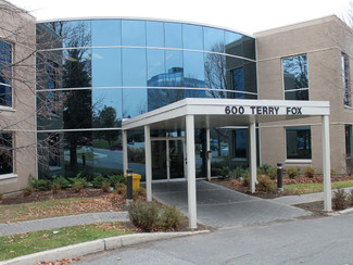 Plus de détails pour 600 Terry Fox Dr, Ottawa, ON - Bureau à louer