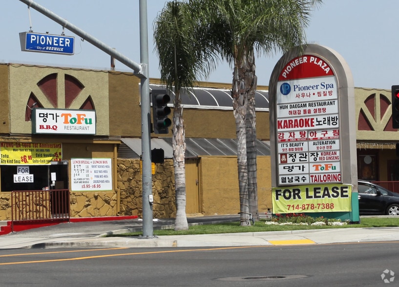 16441 Pioneer Blvd, Norwalk, CA for lease - Building Photo - Image 3 of 15