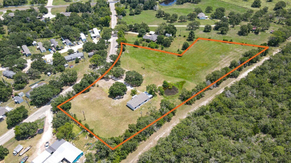 14222 Dowling Rd, College Station, TX à vendre - Photo du bâtiment - Image 2 de 9