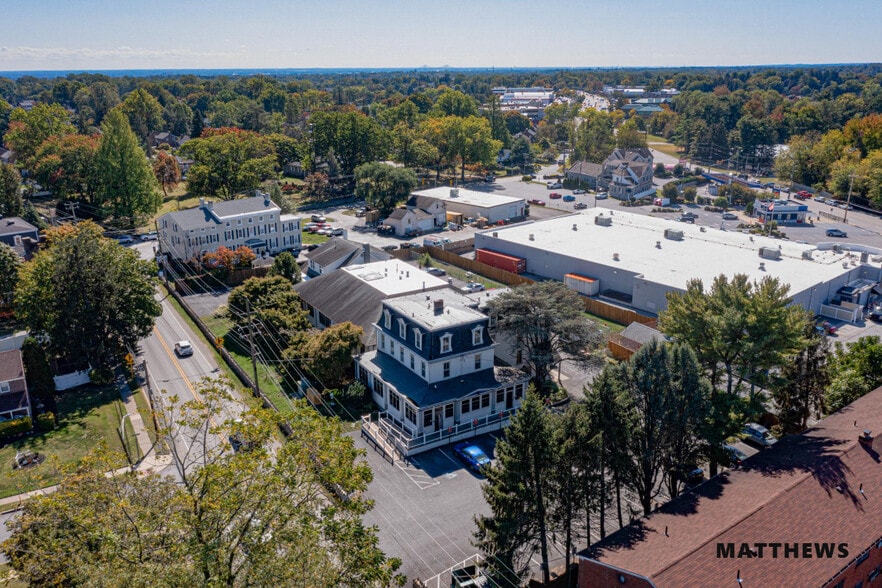 820 W Springfield Rd, Marple Township Delaware, PA for sale - Building Photo - Image 2 of 3