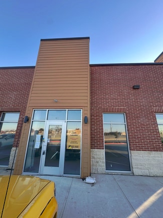 More details for 121 Airport Fwy, Euless, TX - Retail for Lease