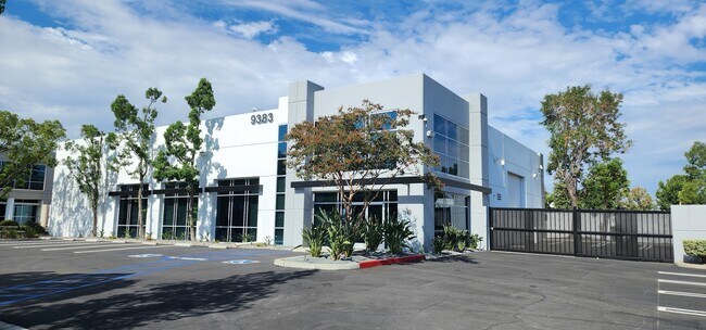 More details for 9383 Charles Smith Ave, Rancho Cucamonga, CA - Flex for Lease