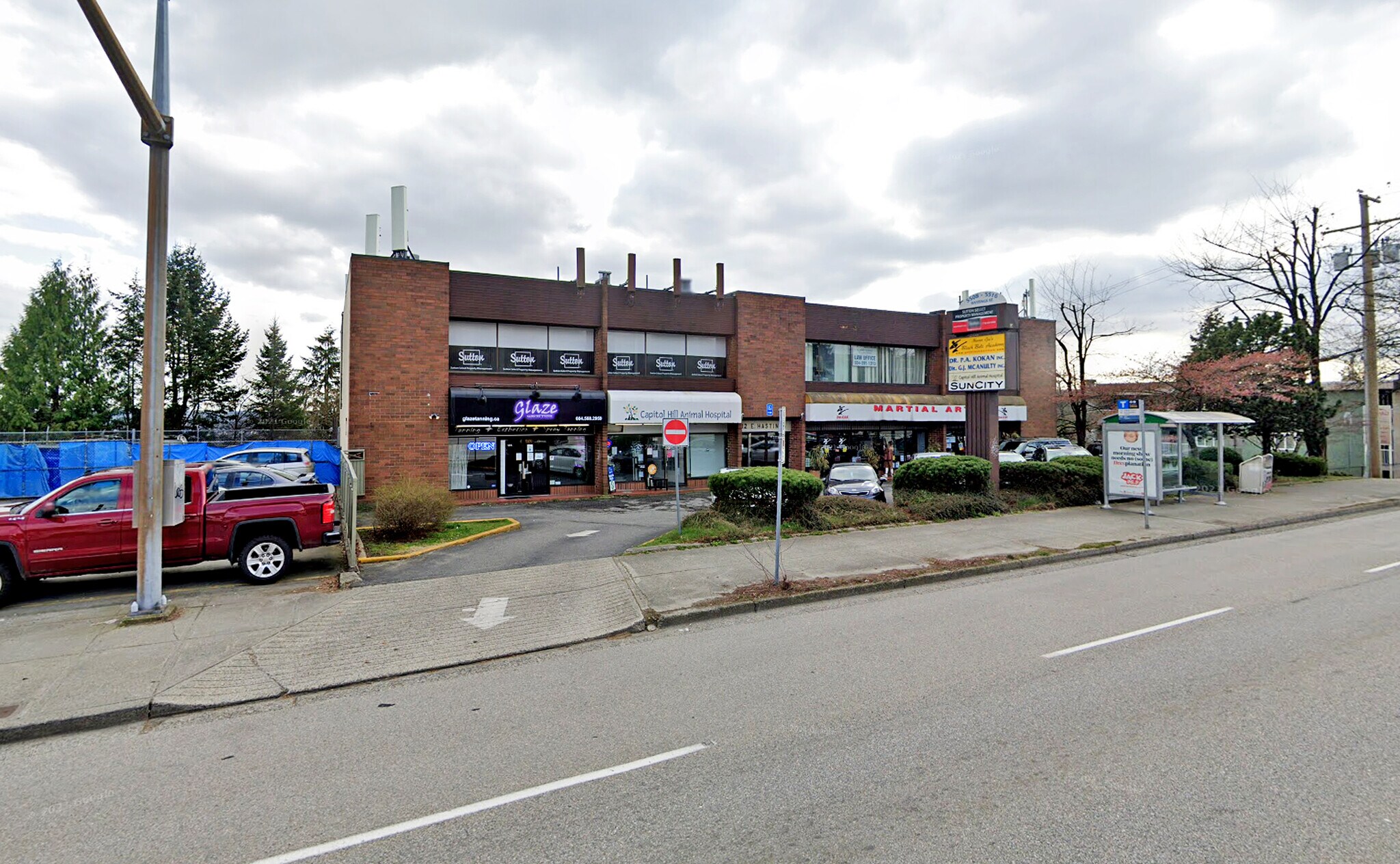5512 E Hastings St, Burnaby, BC à vendre Photo du bâtiment- Image 1 de 1