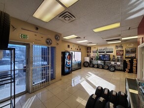 4420 Arville St, Las Vegas, NV for lease Interior Photo- Image 1 of 7