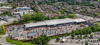 Plus de détails pour Barracks Mill Retail Park Investment. – Vente au détail à vendre, Macclesfield