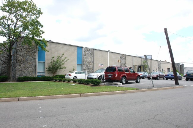 More details for 62-64 Grant Ave, Carteret, NJ - Industrial for Lease