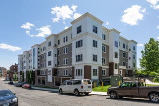More details for 515 West Ave, Bridgeport, CT - Retail for Lease