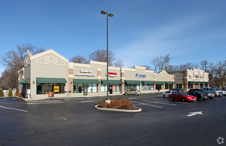 5350 Airport Hwy, Toledo, OH for lease - Primary Photo - Image 1 of 5