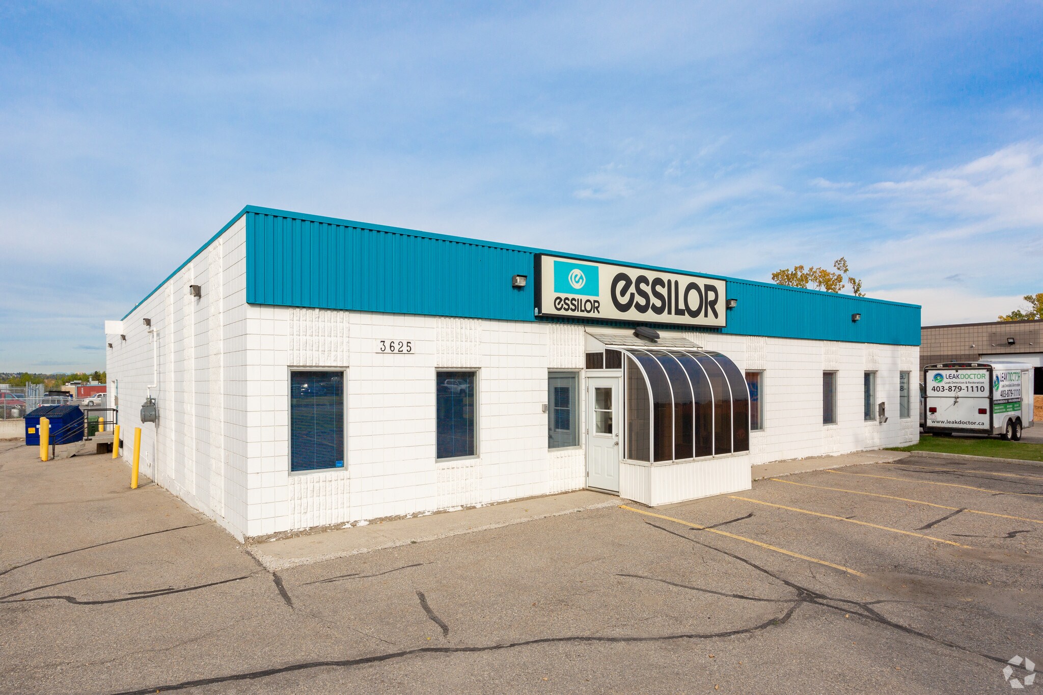 3625 12th St NE, Calgary, AB à vendre Photo principale- Image 1 de 1