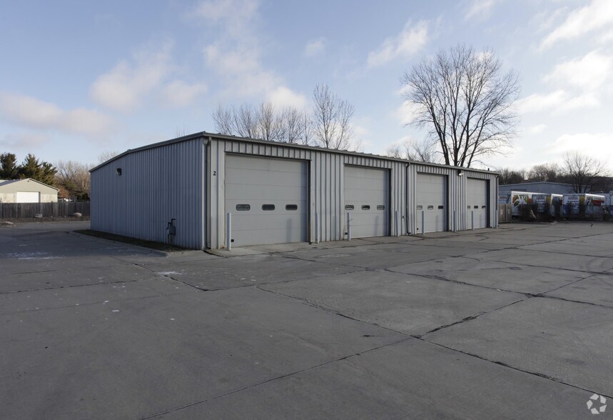 9289 Swanson Blvd, Clive, IA for sale - Building Photo - Image 2 of 3