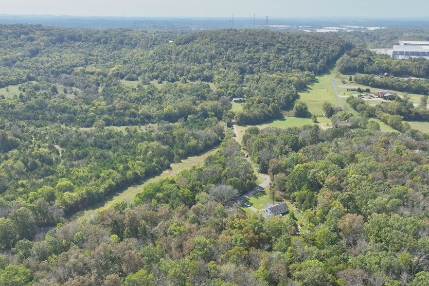 3071 Callis Rd, Lebanon, TN à vendre - Photo du bâtiment - Image 3 de 7