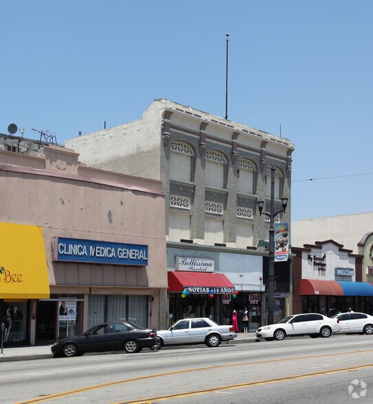 6341-6345 Pacific Blvd, Huntington Park, CA à louer - Photo du bâtiment - Image 2 de 7
