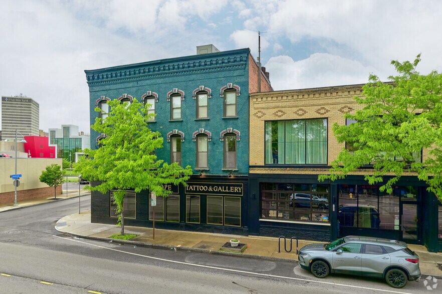 190-194 Monroe Ave, Rochester, NY à vendre - Photo du bâtiment - Image 2 de 10