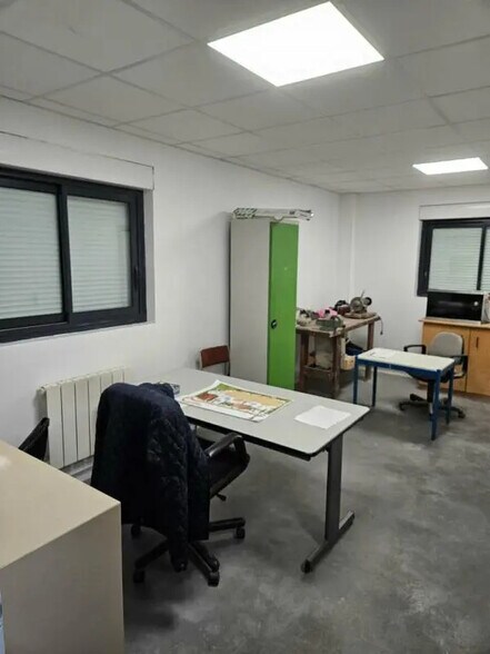 Flex dans Rouen à louer - Photo du bâtiment - Image 3 de 9