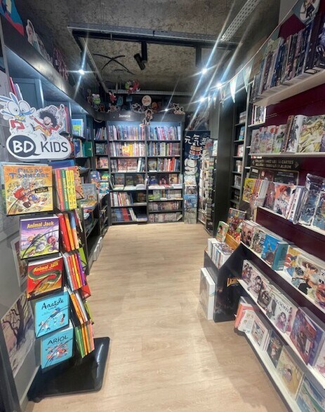 20 Rue Delambre, Paris à vendre - Photo du bâtiment - Image 3 de 7