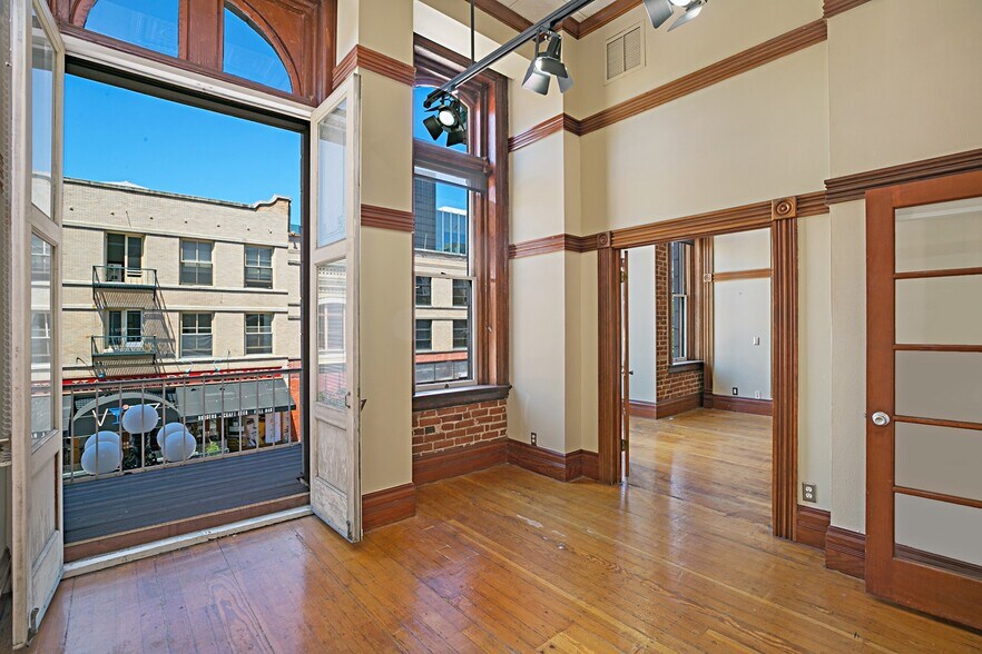 835-837 5th Ave, San Diego, CA à louer - Photo intérieure - Image 3 de 7