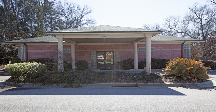 528 Valley Hill Rd SW, Riverdale, GA for sale - Building Photo - Image 2 of 11