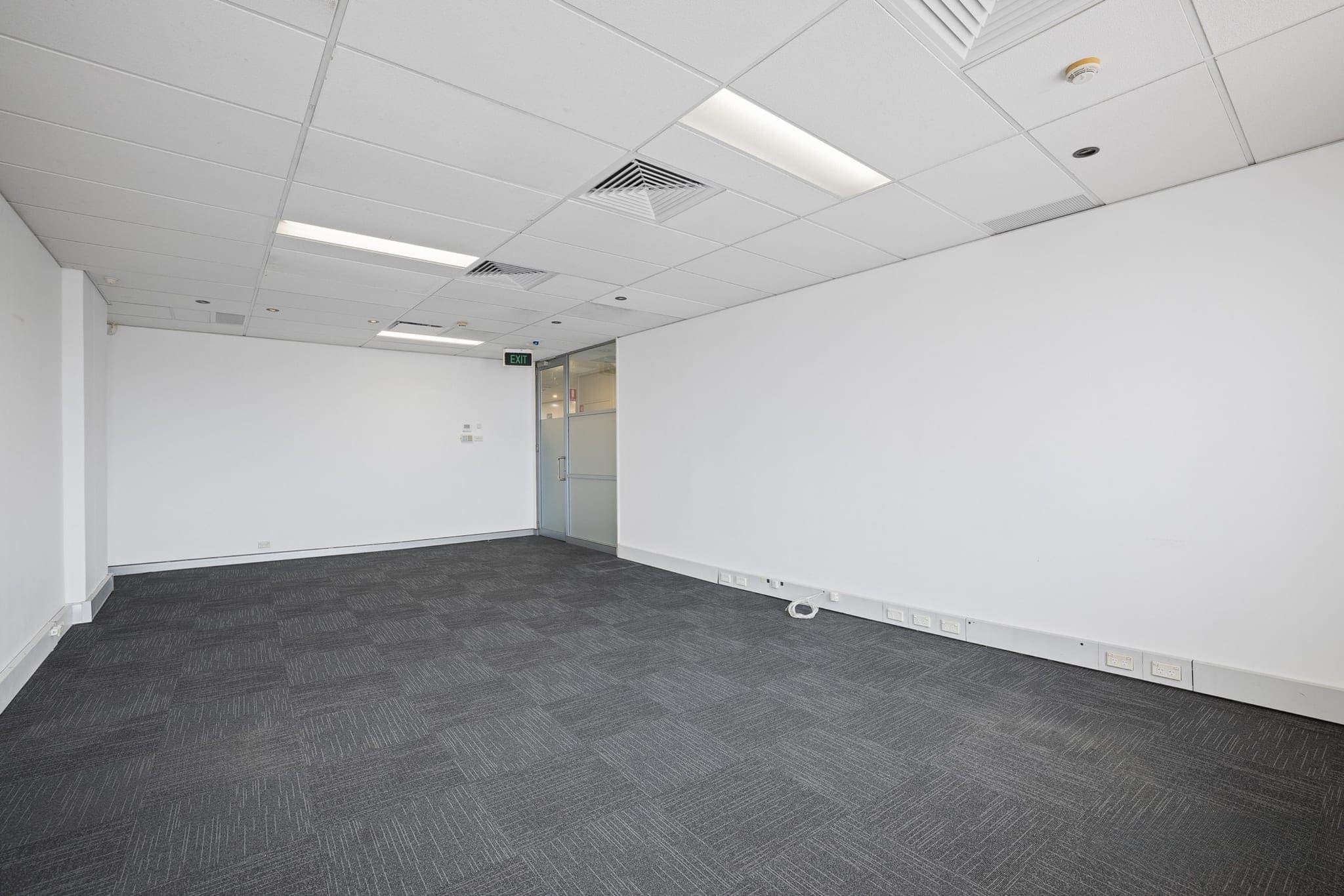 122 Arthur St, North Sydney for lease Interior Photo- Image 1 of 2