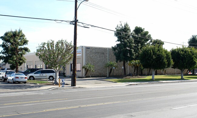 Plus de détails pour 12082 Western Ave, Garden Grove, CA - Industriel à louer
