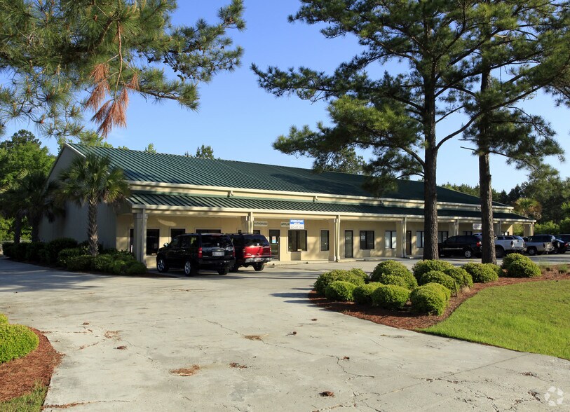 37 E Hazzard Creek Dr, Ridgeland, SC à louer - Photo du bâtiment - Image 2 de 6