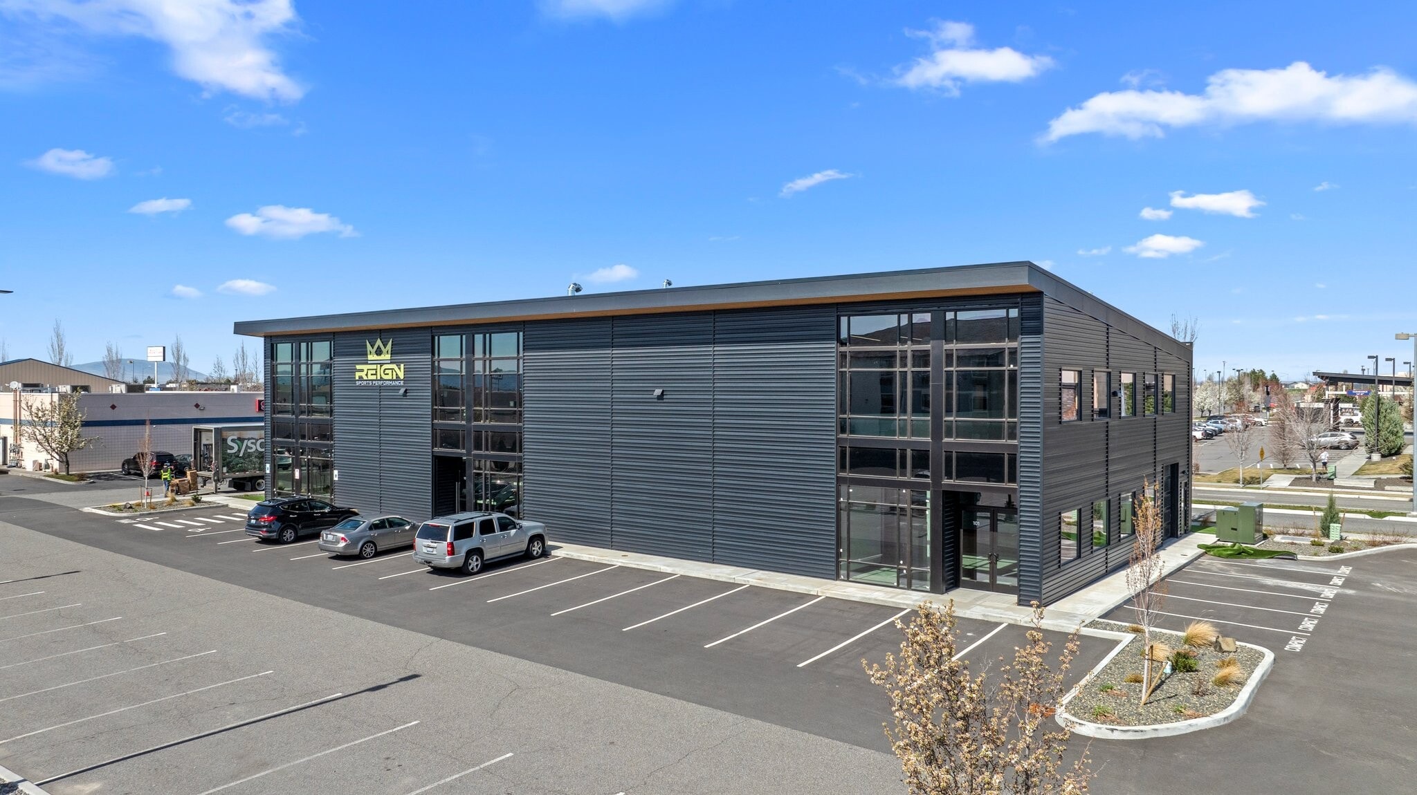 6902 Rodeo Dr, Pasco, WA for lease Building Photo- Image 1 of 37